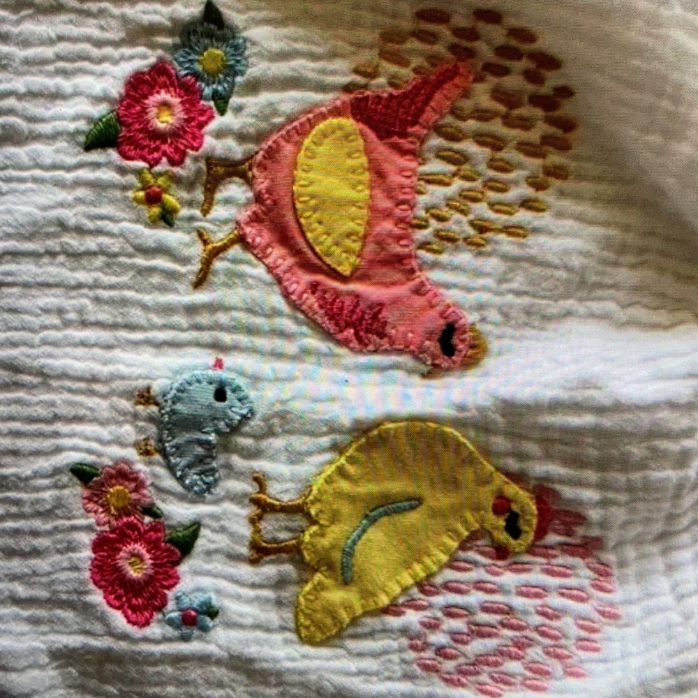 Flower embroidery charming bird design blouse